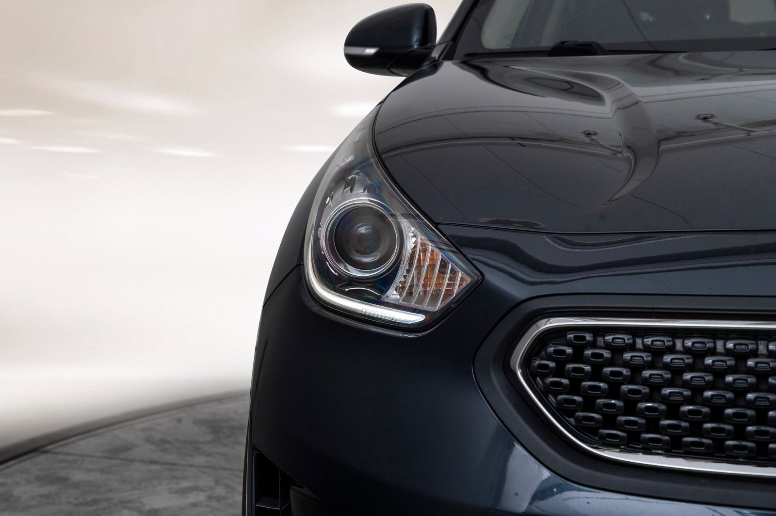Kia Niro Hybrid DCT, 141hp, 2017