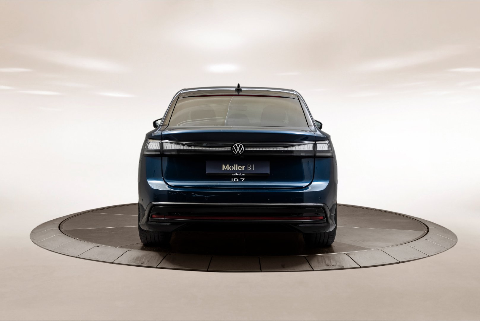 Volkswagen ID.7 Pro, 286hp, 2024
