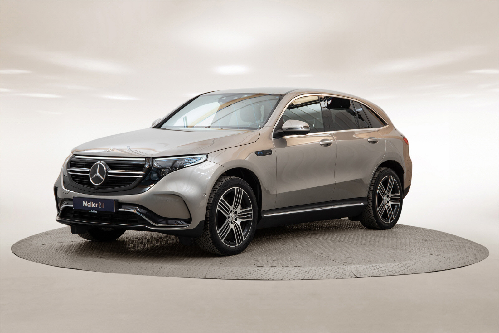 Brukt Mercedes Benz Eqc 