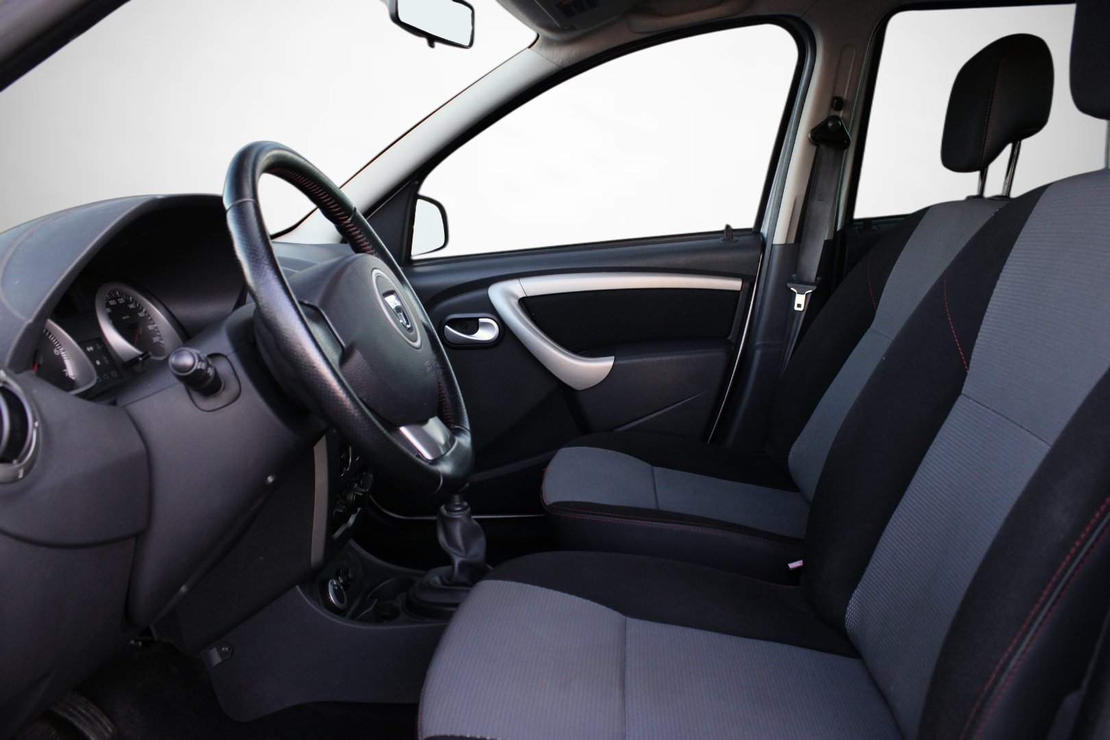 Dacia Duster 1.5 dCi 4x4 Manual, 6-trins, 110ps, 2013