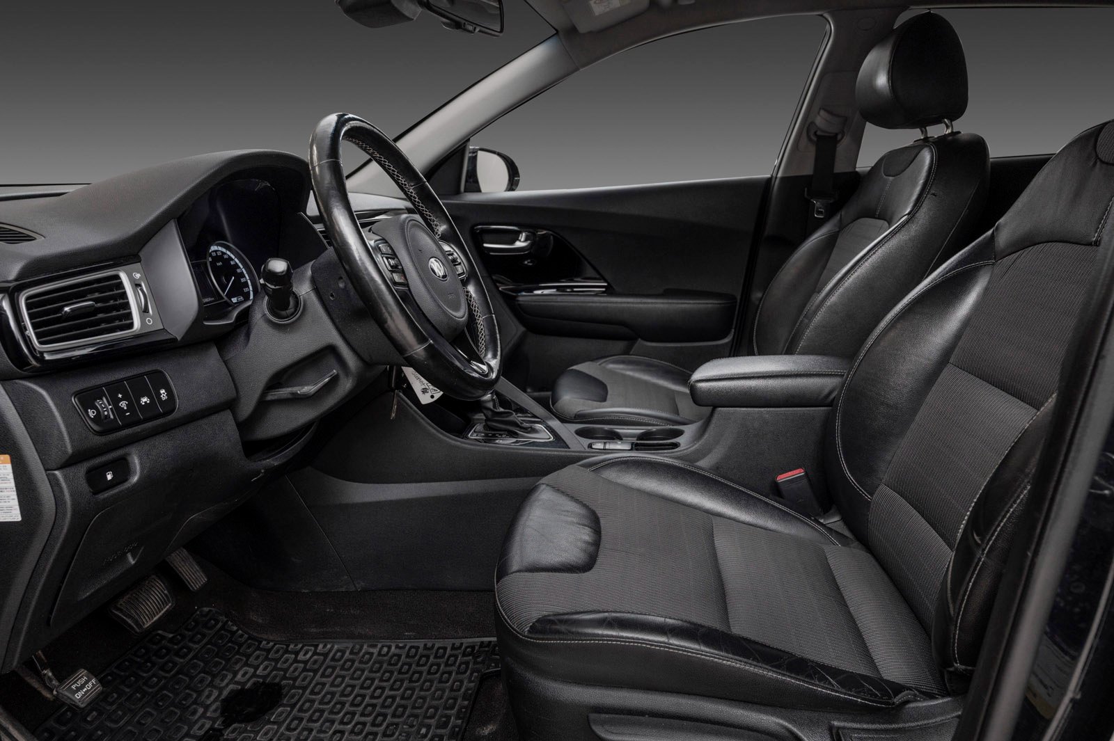 Kia Niro Hybrid DCT, 141hp, 2017
