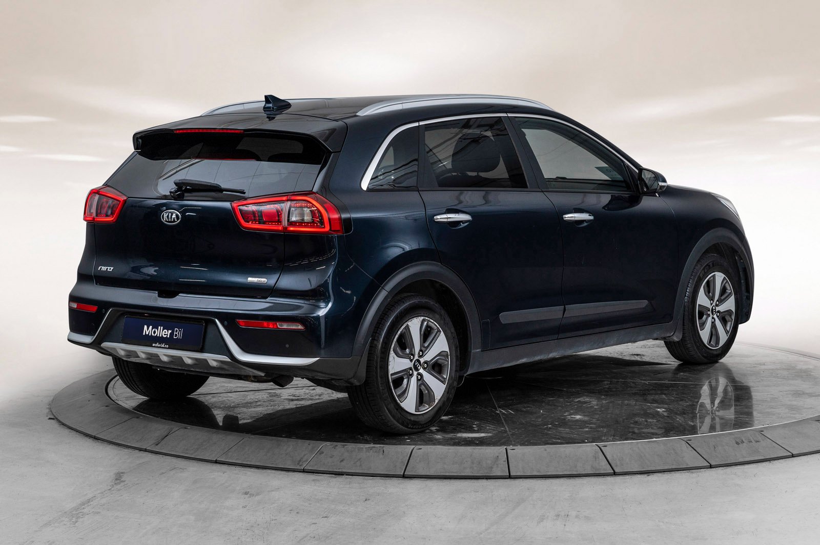 Kia Niro Hybrid DCT, 141hp, 2017