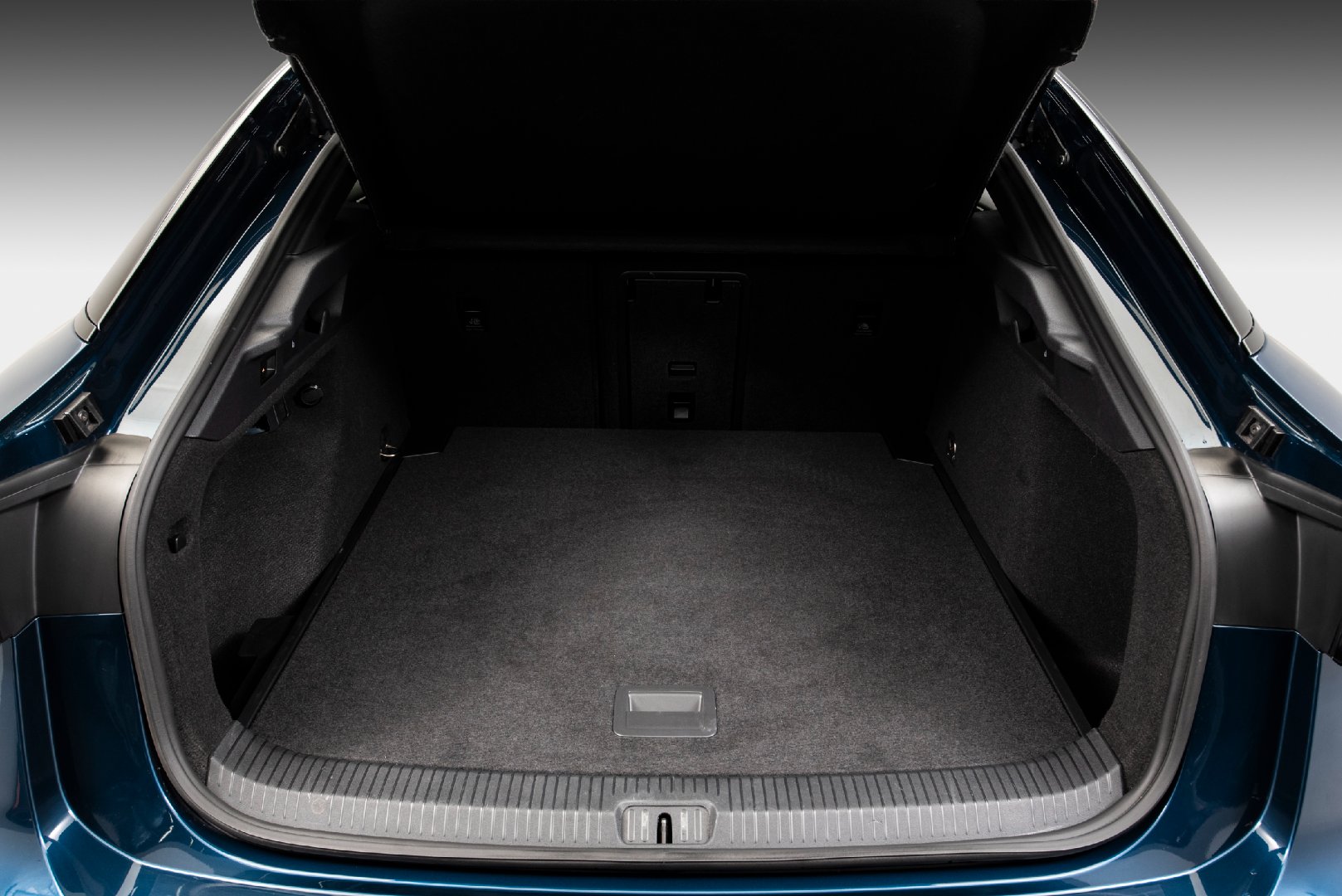 Volkswagen ID.7 Pro, 286hp, 2024